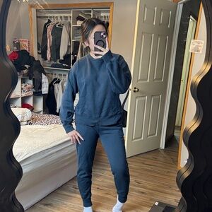 Aritiza/TNA Navy Blue Sweatset